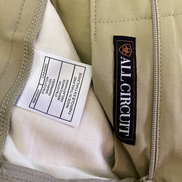 Ariat All Circuit breech. Like new - Picture 7 of 8